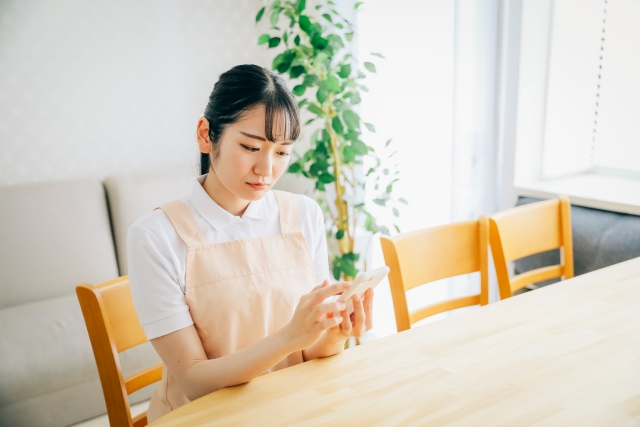 専門家に頼らずに進める基本的な背景調査の方法