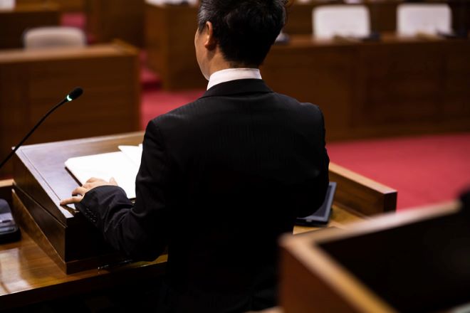 公務（政府機関や自治体）における探偵利用ガイド｜調査事例と利用特典